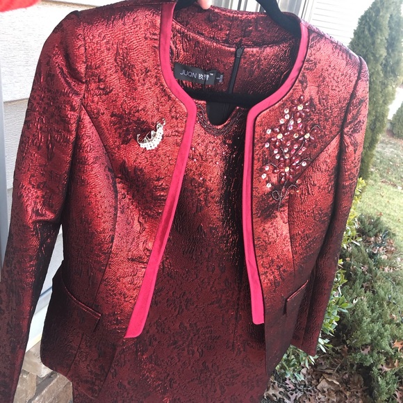 Suit-dress - Picture 2 of 3